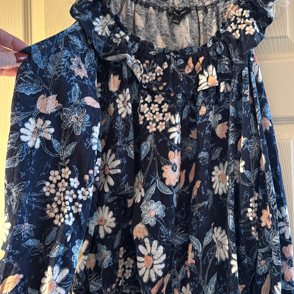 INC- COLD SHOULDER COTTON FLOWERED BEAUTY- elastic on sleeves and shoulder,waist